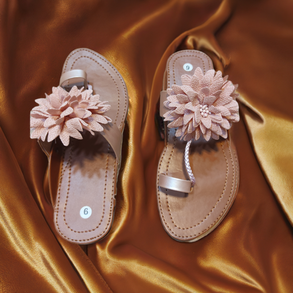 Flower Kolhapuri Slippers