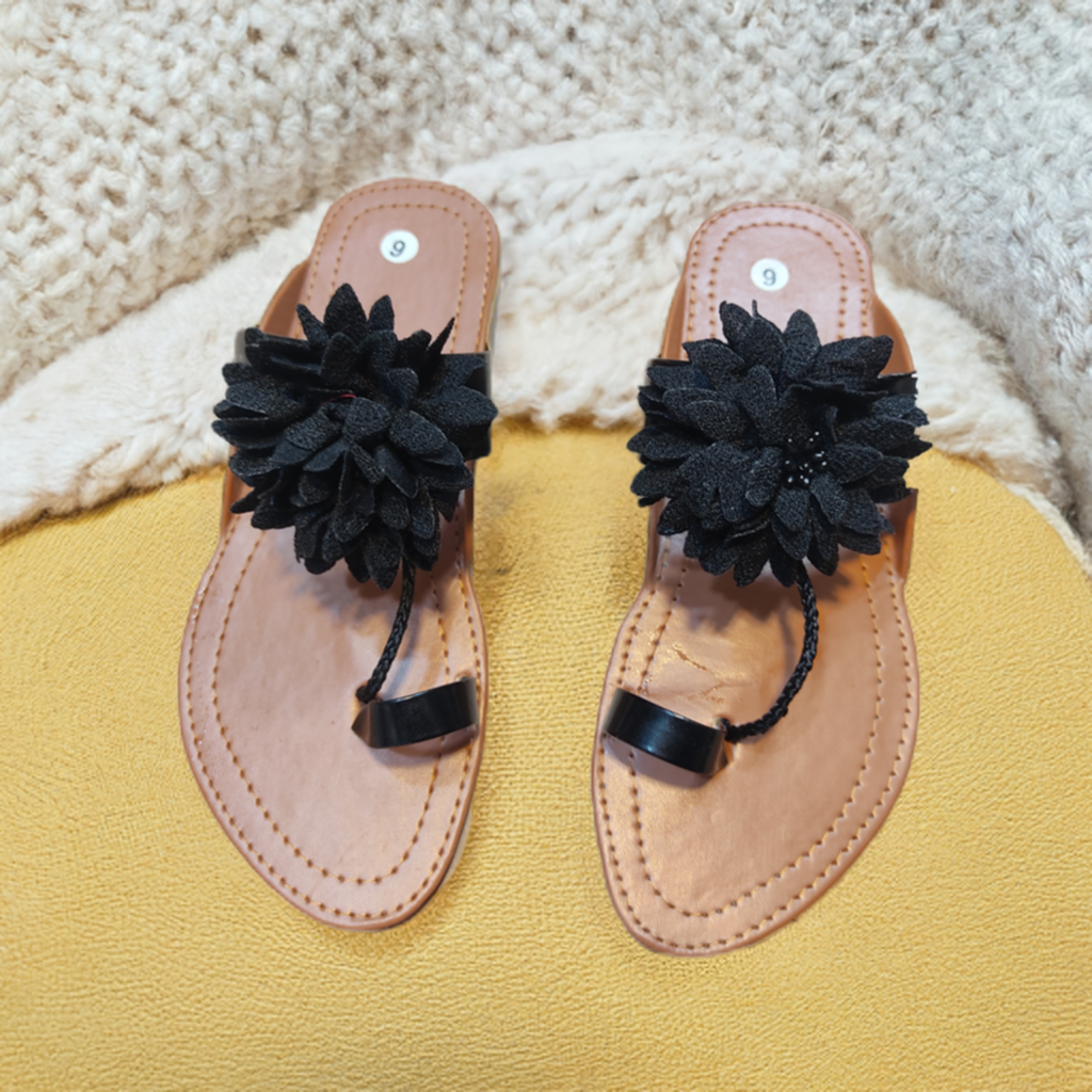 Flower Kolhapuri Slippers