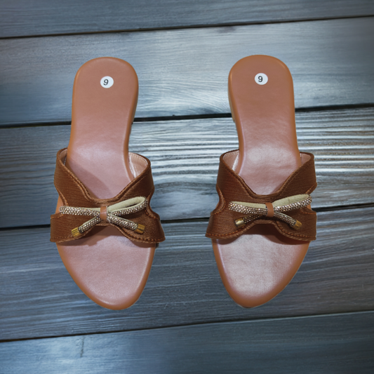Fluffy Knot Flat Slippers